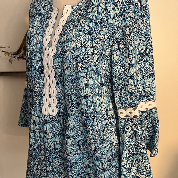 Lilly Pulitzer Blue & White Floral Print Peasant Style Blouse Top Size Small - Picture 10 of 14